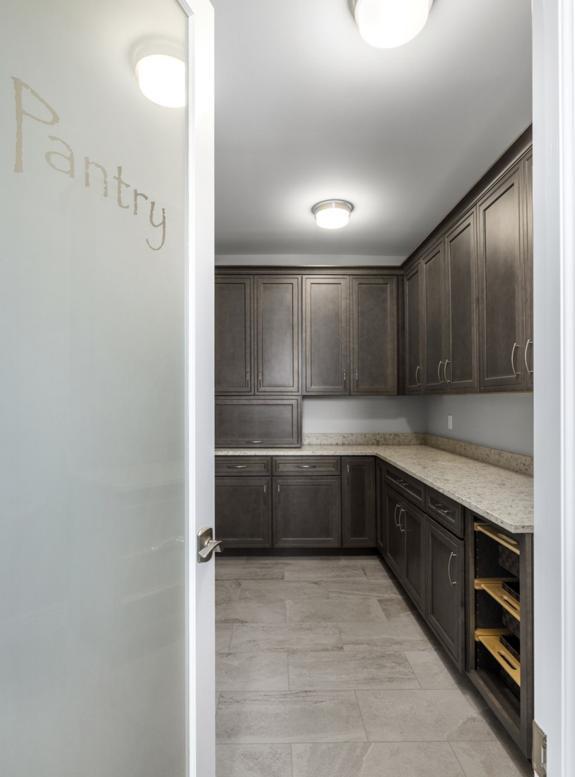 Woodline Building Company Project: Brick Ranch Pantry Entry