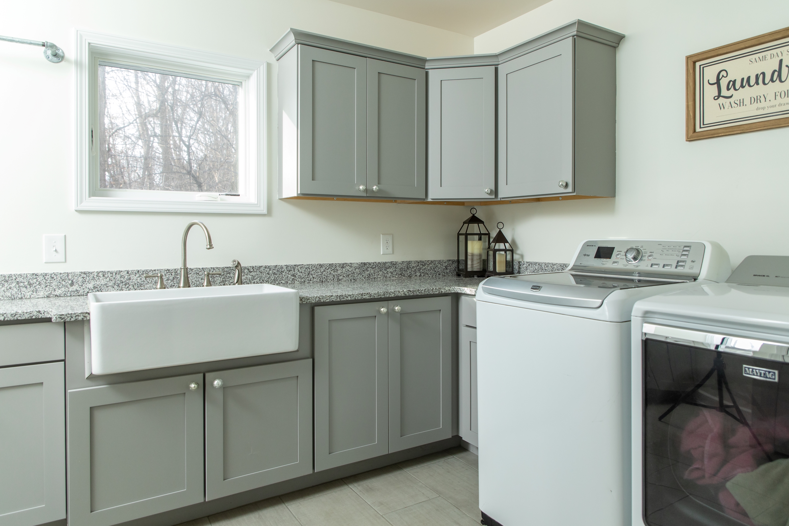 Woodline Building Company Project: Trendy Laundry Room